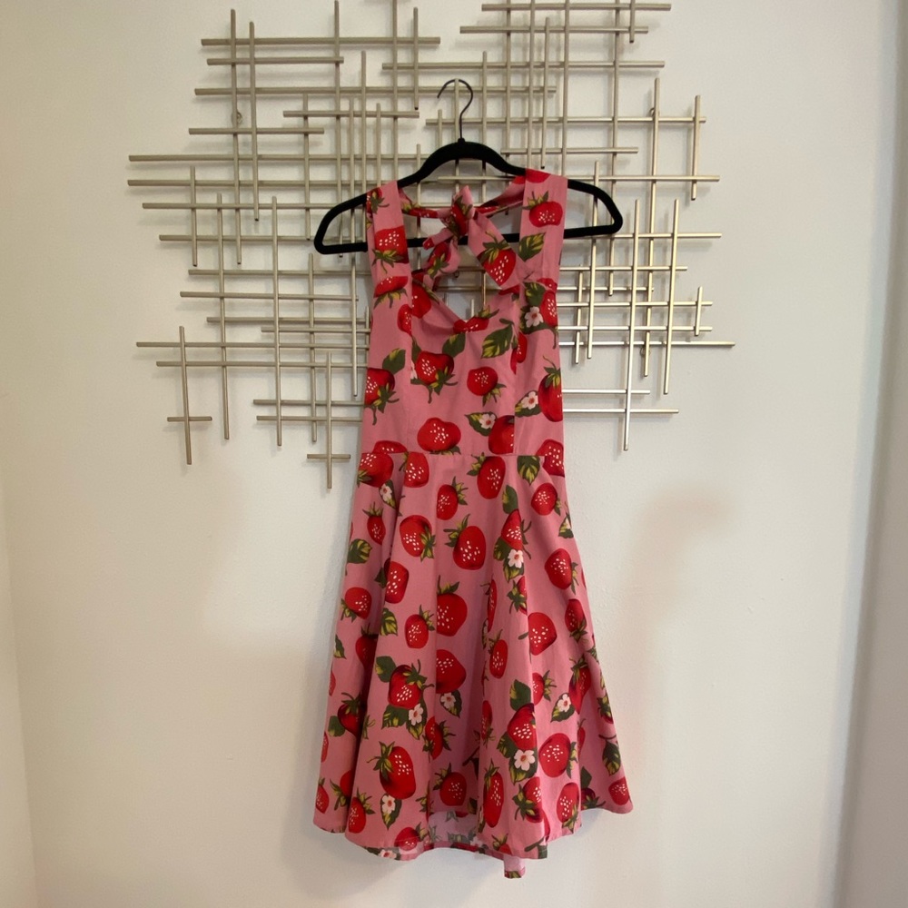 Ensnovo Pink Strawberry Print Halter Swing Dress